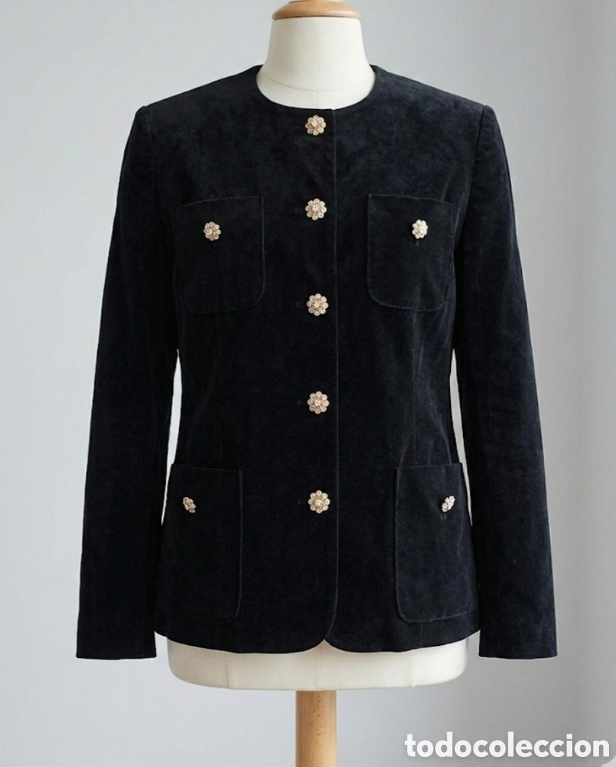 Vintage: Joya Vintage: Chaqueta de Terciopelo Premium - RIBAS'