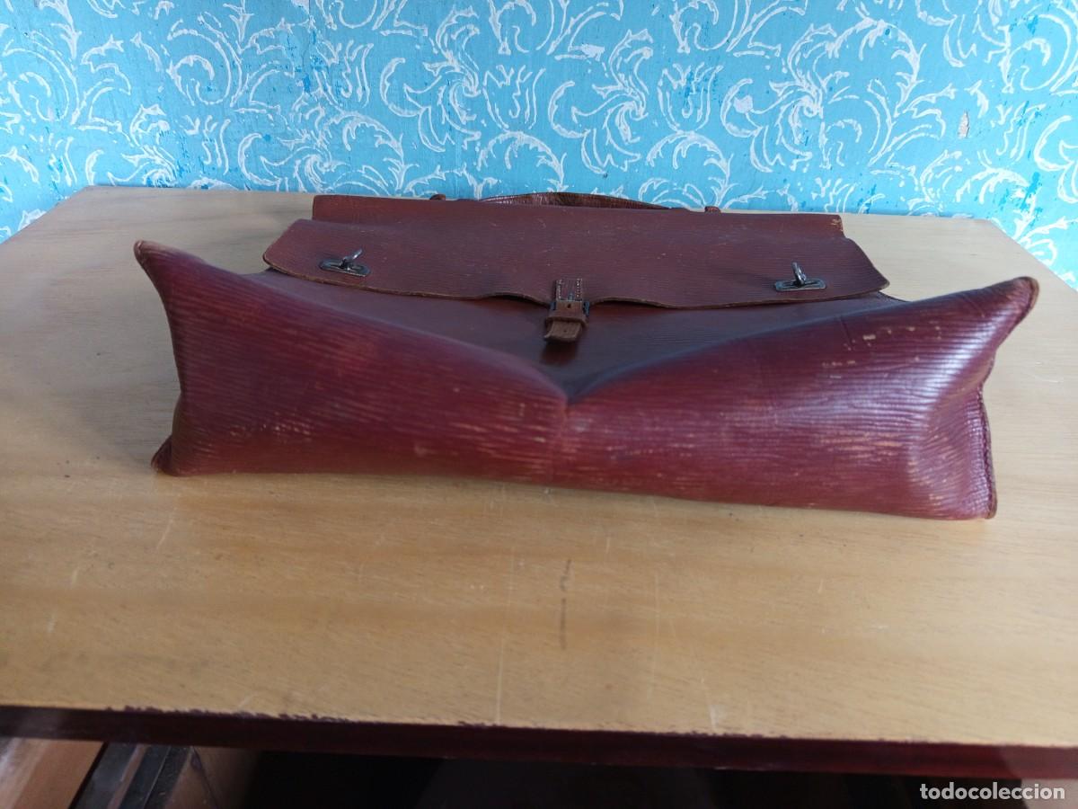 Vintage: Malet&iacute;n de cuero antiguo marr&oacute;n - Foto 2