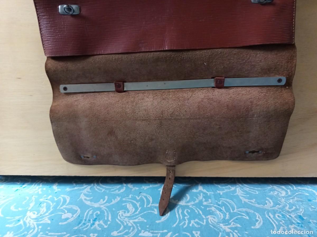 Vintage: Malet&iacute;n de cuero antiguo marr&oacute;n - Foto 6