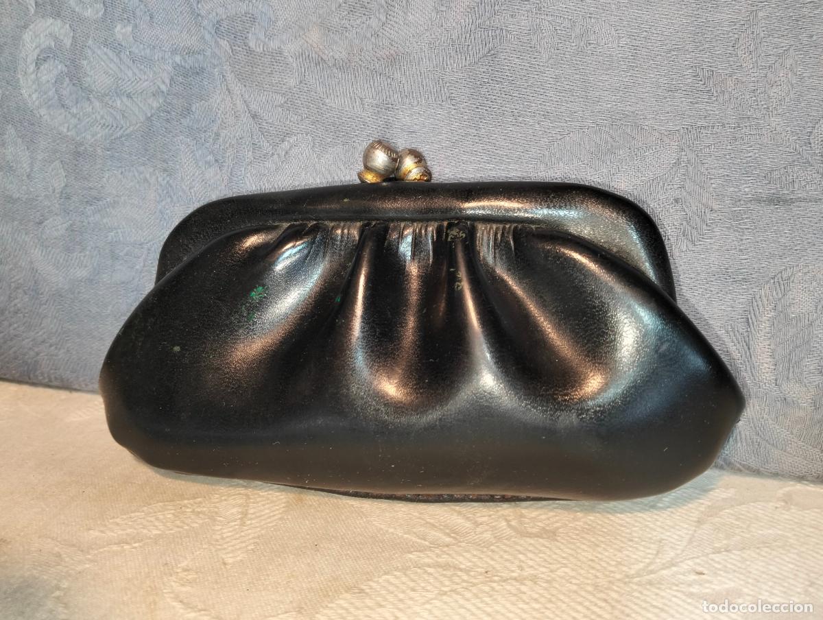 Vintage: Bolso de mano bolsito monedero antiguo color negro cierre de metal piel a&ntilde;os vintage 50-60