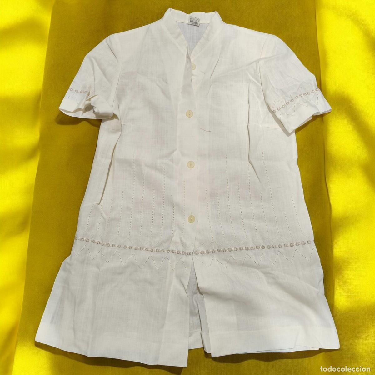 Vintage: Blusa Blanca De Lino Con Bordados Talla 44 &ndash; Estilo Cl&aacute;sico Elegante