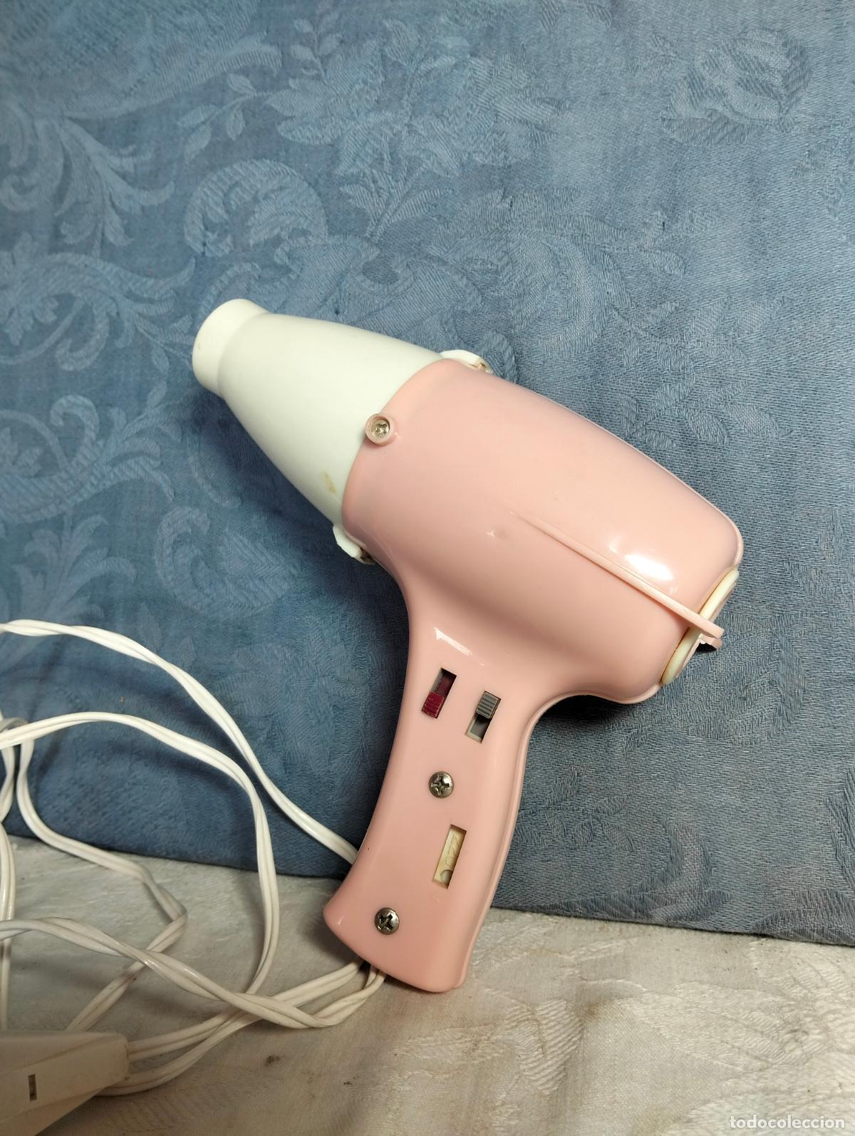 Vintage: Secador de pelo antiguo Moulinex color rosa blanco vintage a&ntilde;os 70-80 400W 220V