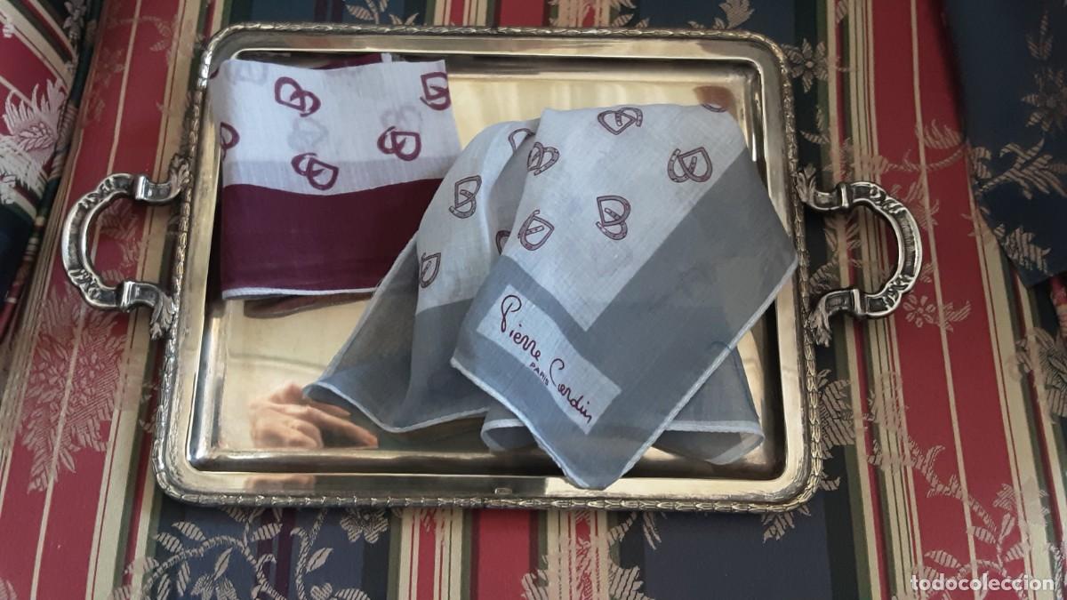 Vintage: Pa&ntilde;uelos de bolsillo Pierre Cardin - Foto 1
