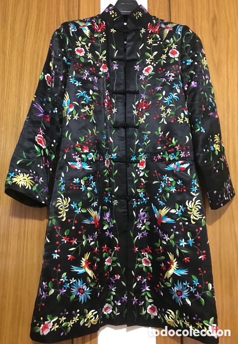 Vintage: Chaqueta bordada, flores y p&aacute;jaros