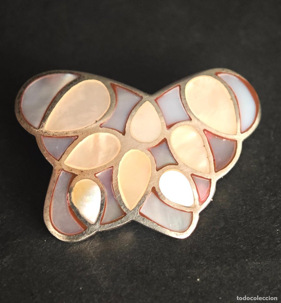 Vintage: Colgante de plata 925 con n&aacute;car &ndash; dise&ntilde;o mariposa mosaico
