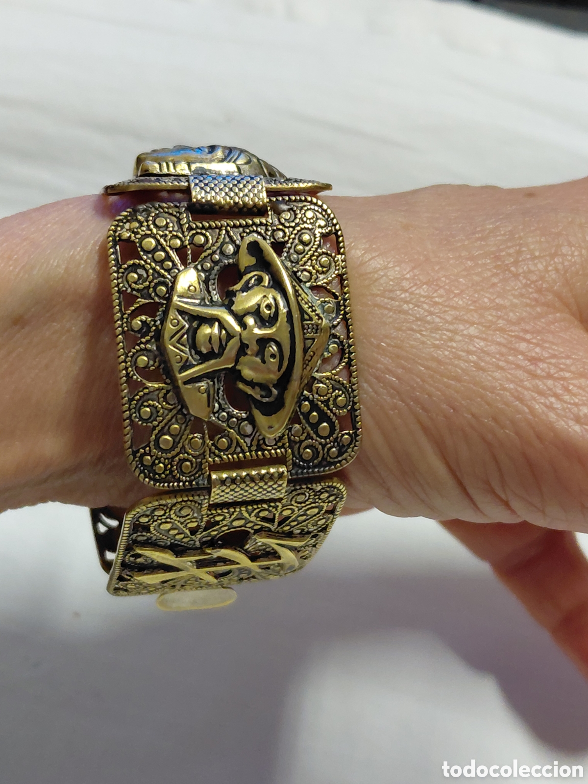 Vintage: PULSERA VINTAGE DE BUDA METAL CON RELIEVES CHINOS A&Ntilde;OS 80 CREO