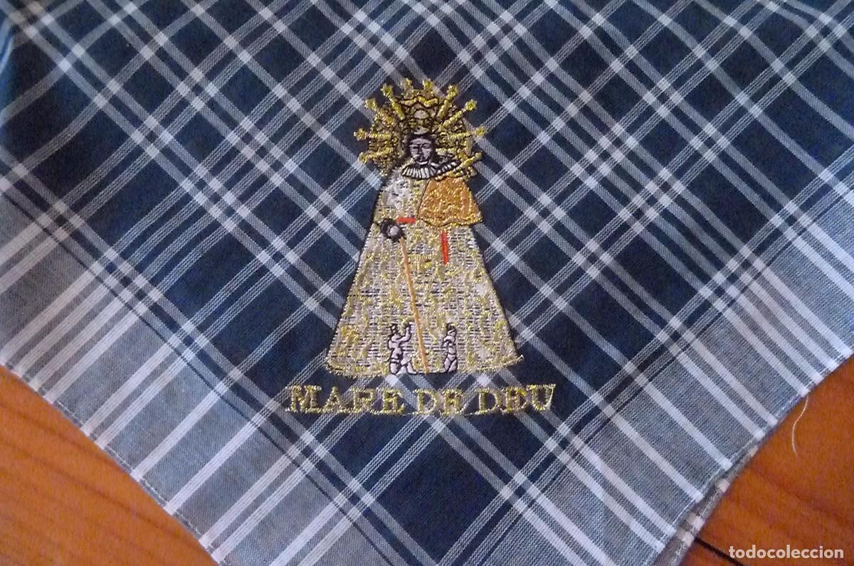 Vintage: Pa&ntilde;uelo cuello Valencia. Mare de D&eacute;u - Foto 2