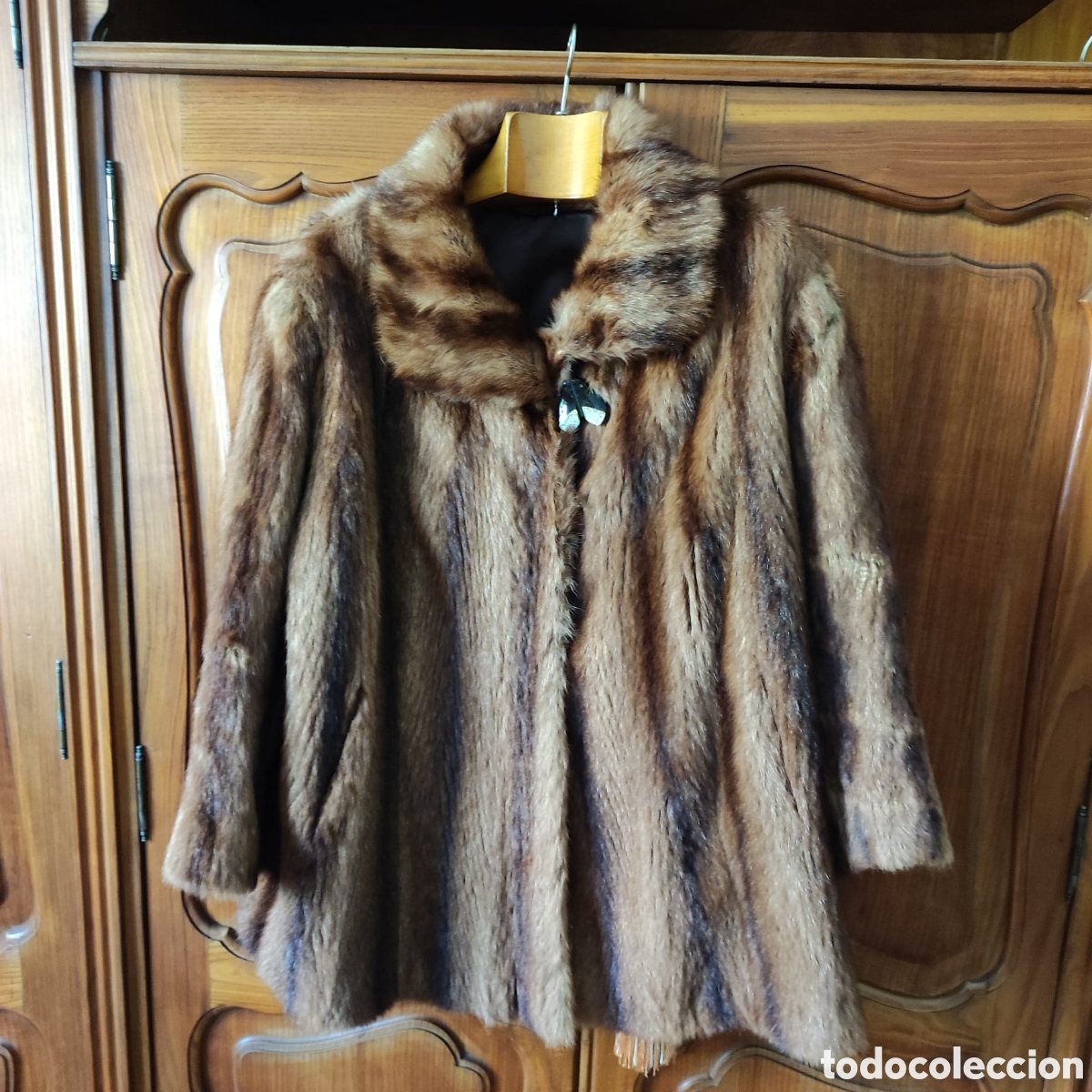 Vintage: Abrigo de mujer. Moda.