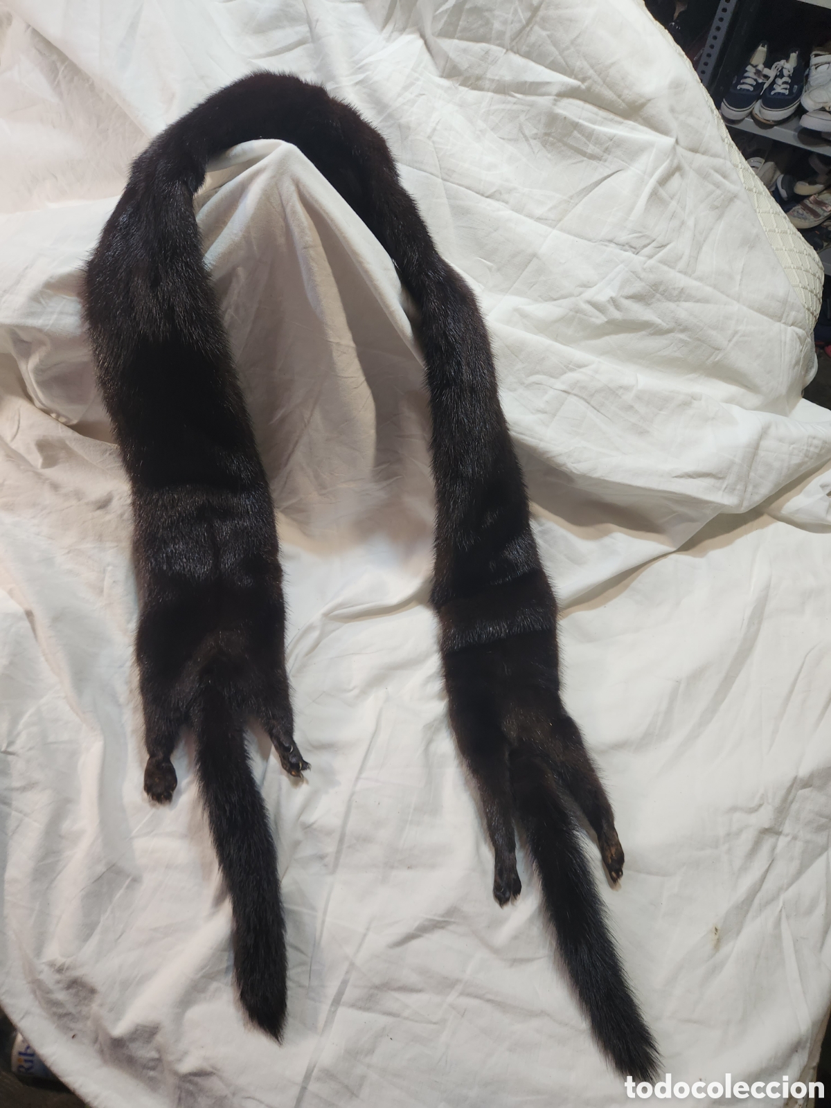 Vintage: ANTIGUA ESTOLA DE PIEL DE VISON DOBLE. AUT&Eacute;NTICA