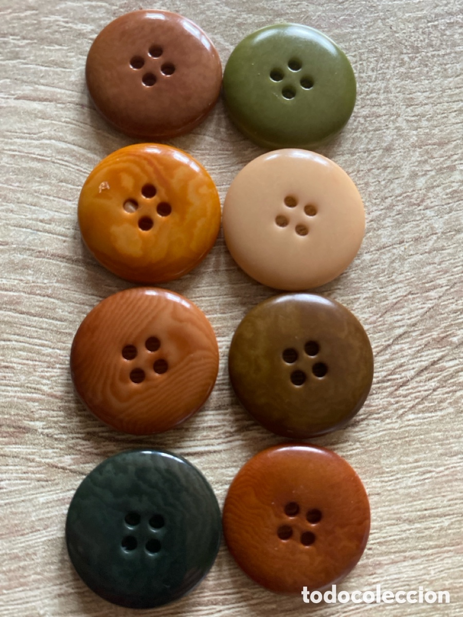 Vintage: Juego de 8 bonitos botones de Loewe - Foto 2