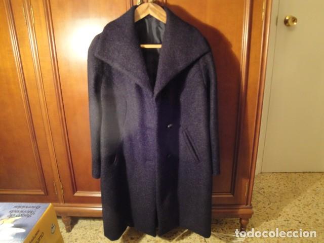 Vintage: Abrigo vestir, color negro, oto&ntilde;o-invierno, tejido 1&ordf; calidad.
