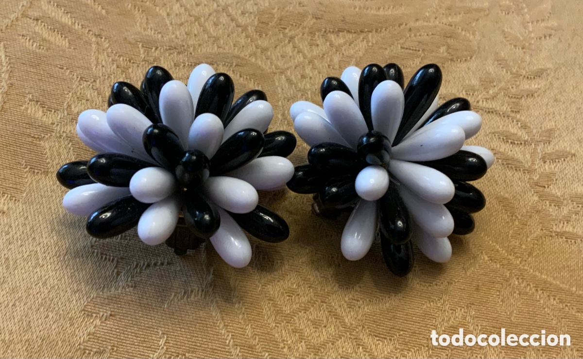 Vintage: PENDIENTES VINTAGE BLANCOS Y NEGROS - Foto 2