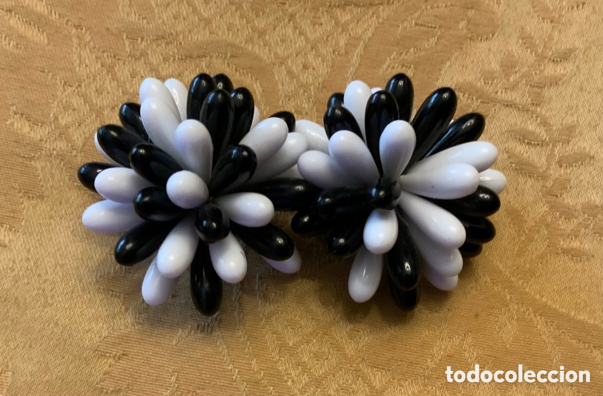 Vintage: PENDIENTES VINTAGE BLANCOS Y NEGROS - Foto 1