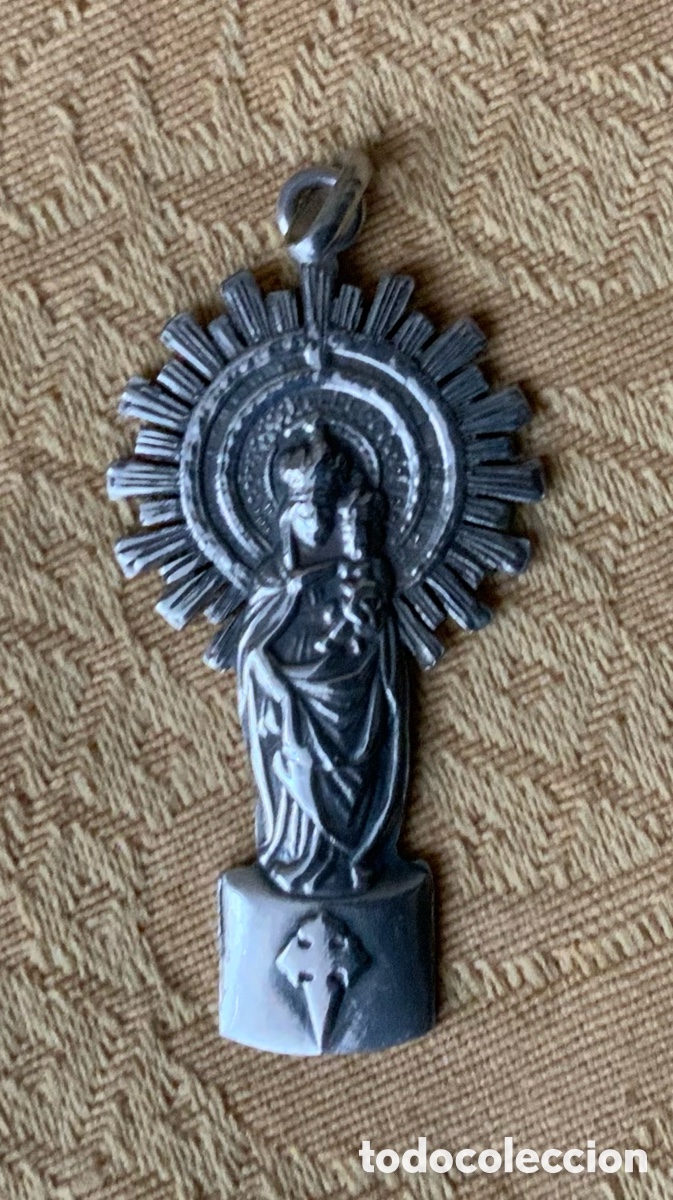 Vintage: COLGANTE VIRGEN DEL PILAR