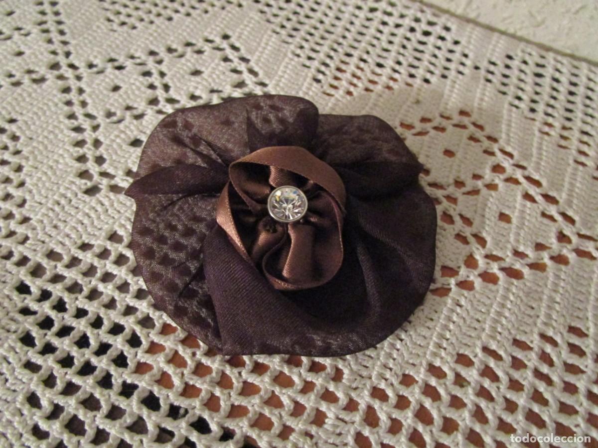 Vintage: PRECIOSO BROCHE DE TUL Y RASO CON BRILLANTE