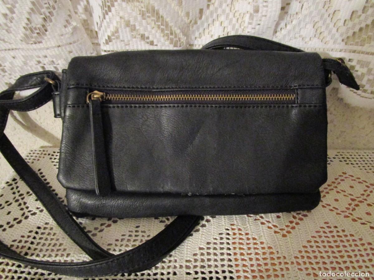 Vintage: BOLSO BANDOLERA MISAKO NEGRO CON VARIOS DEPARTAMENTOS