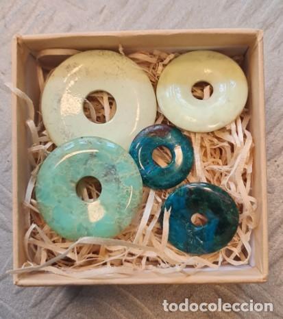 Vintage: 5 PiStones o Donuts de crisocola, crisoprasio lemon y crisoprasa