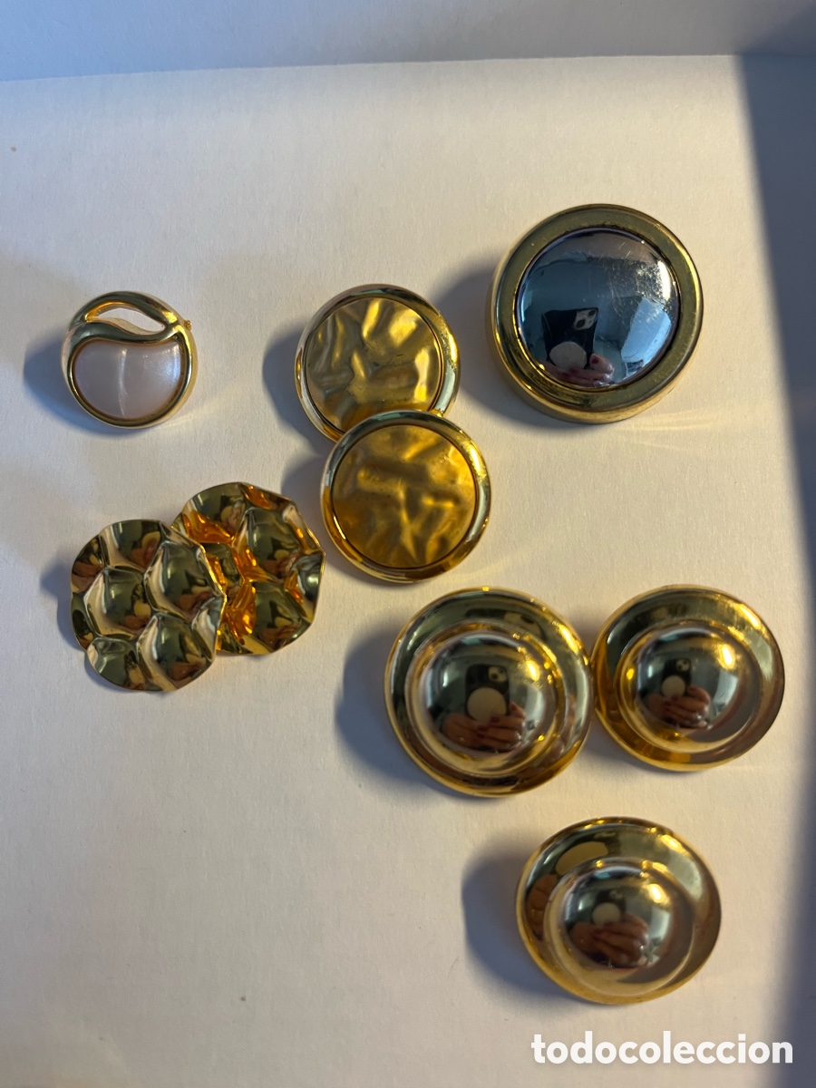 Vintage: Lote botones dorados vintage 90&rsquo;