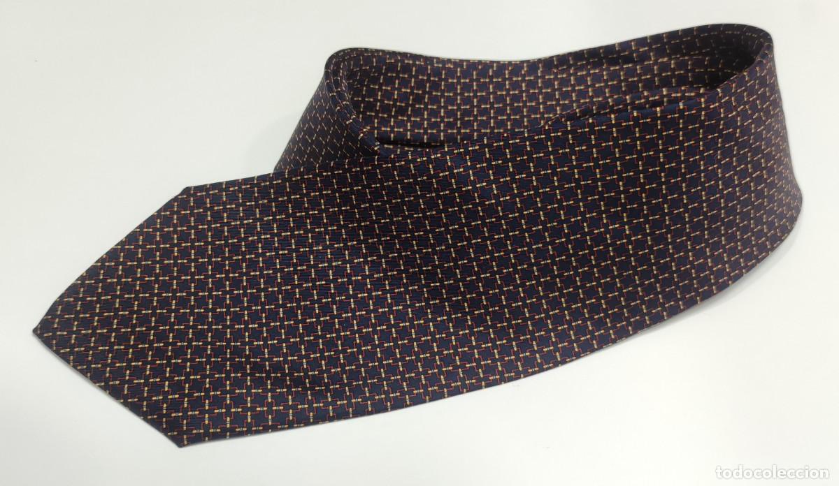 Vintage: CORBATA DE SEDA DE PAUL VERLAINE, COLLECTION SPECIALE. COLOR AZUL CON CADENAS. 151 CM. DE LARGO