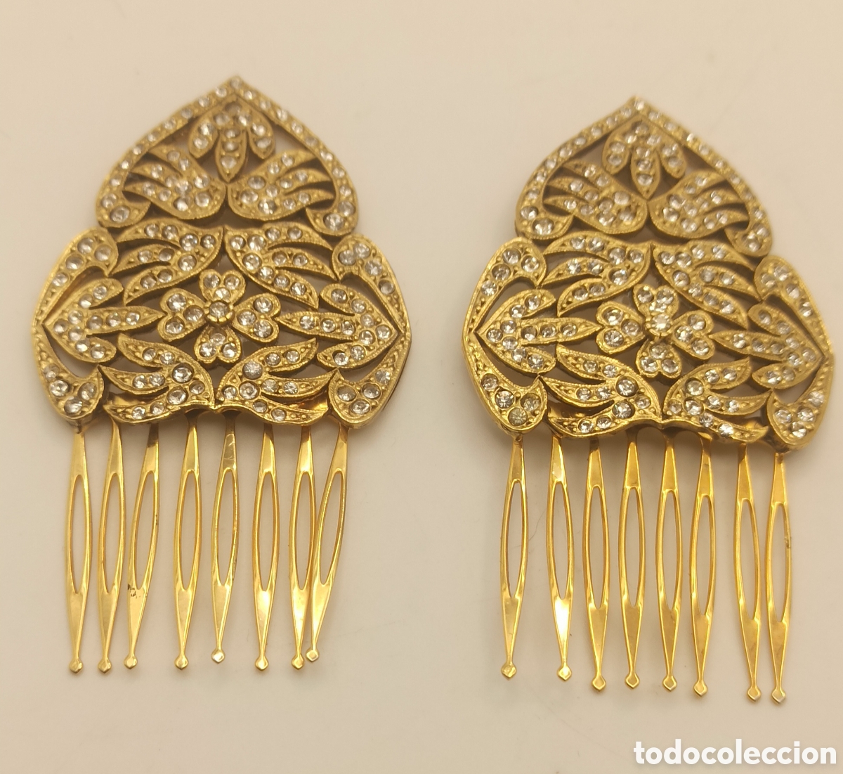 Vintage: Peinecillos metal circonitas