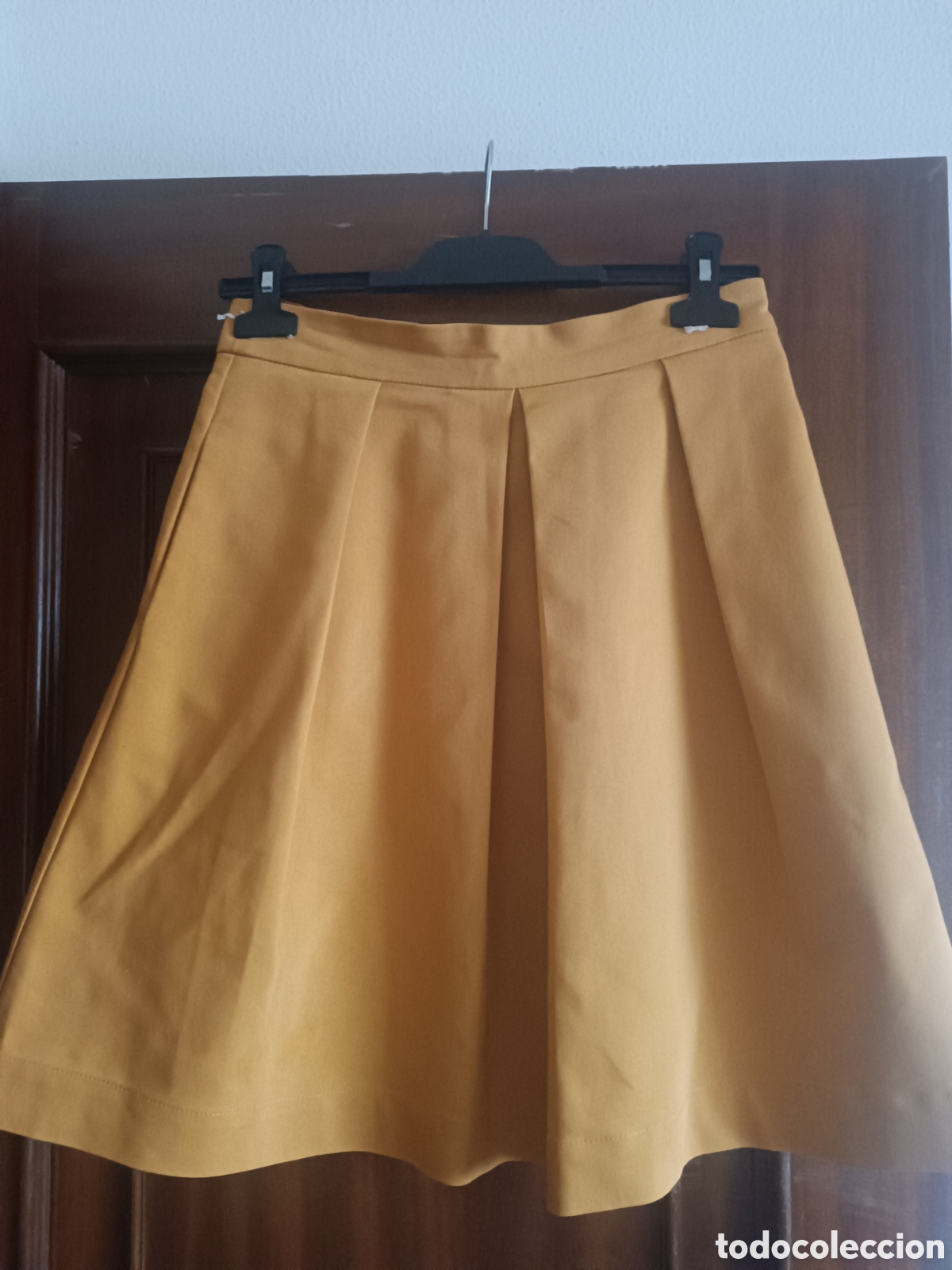 Vintage: Falda color mostaza talla 38