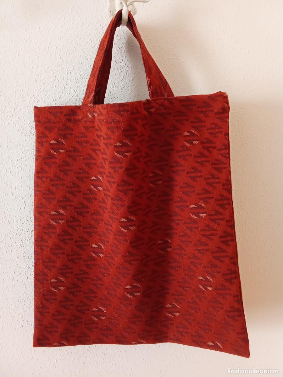 Vintage: Bolso bolsa confeccionada con la tapicer&iacute;a de los asientos de Renfe a&ntilde;os 80