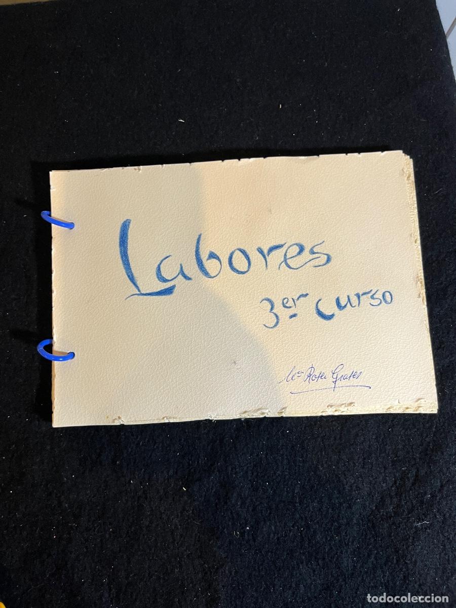 Vintage: &Aacute;lbum labores 3&ordm; curso Carmelitas Caridad Vilafranca a&ntilde;os 40 costura vintage mujer brodado