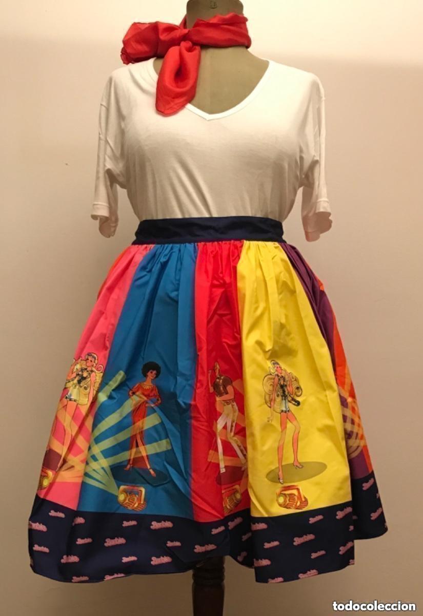 Vintage: Falda Barbie disco efecto arco iris multicolor. Nueva con etiquetas