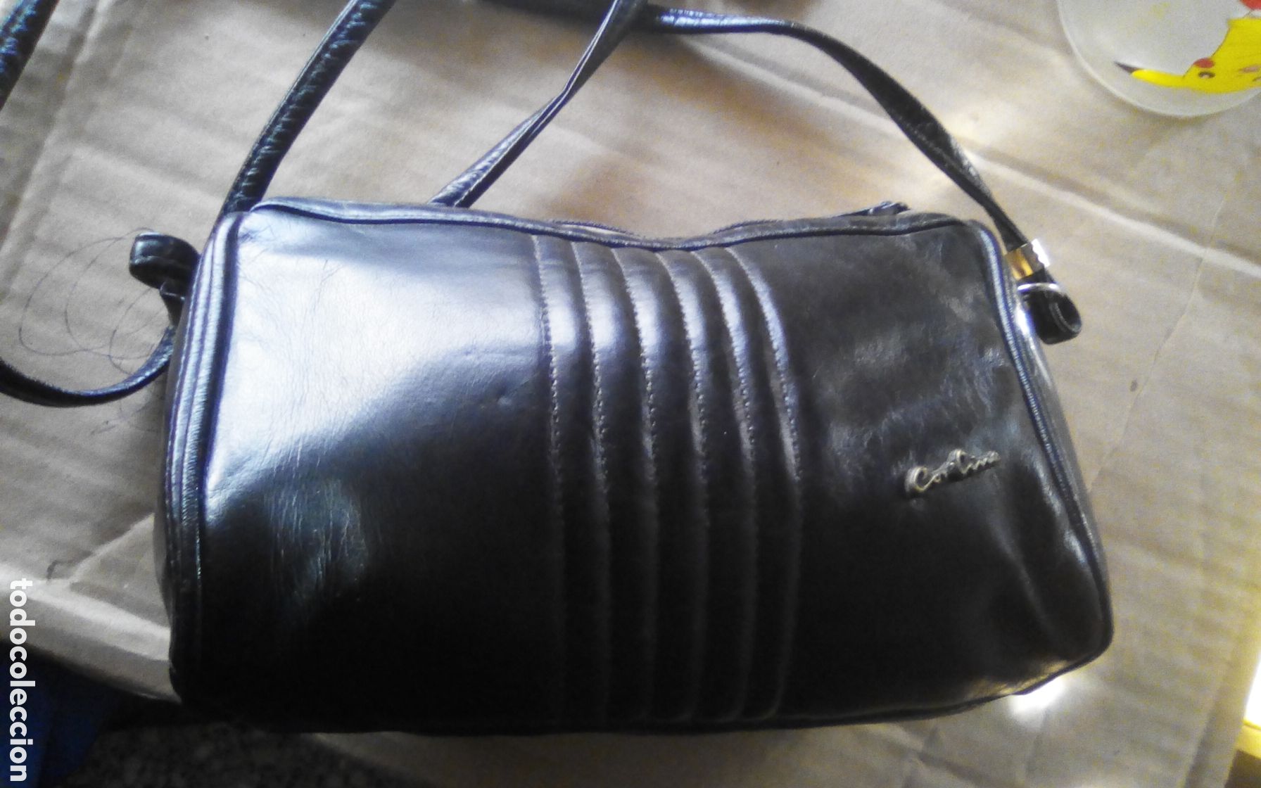 Vintage: Bolso vintage color negro, a&ntilde;os 60s/70s. Marca Cor' Line. Mide 21 x 14 cm.