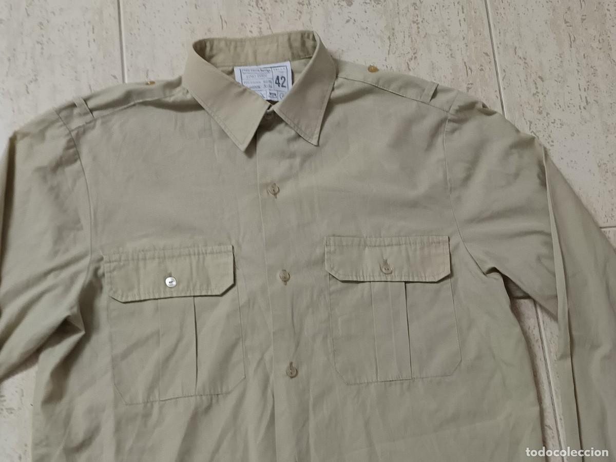 Vintage: CAMISA EJ&Eacute;RCITO ESPA&Ntilde;OL A&Ntilde;O 2002. TALLA L