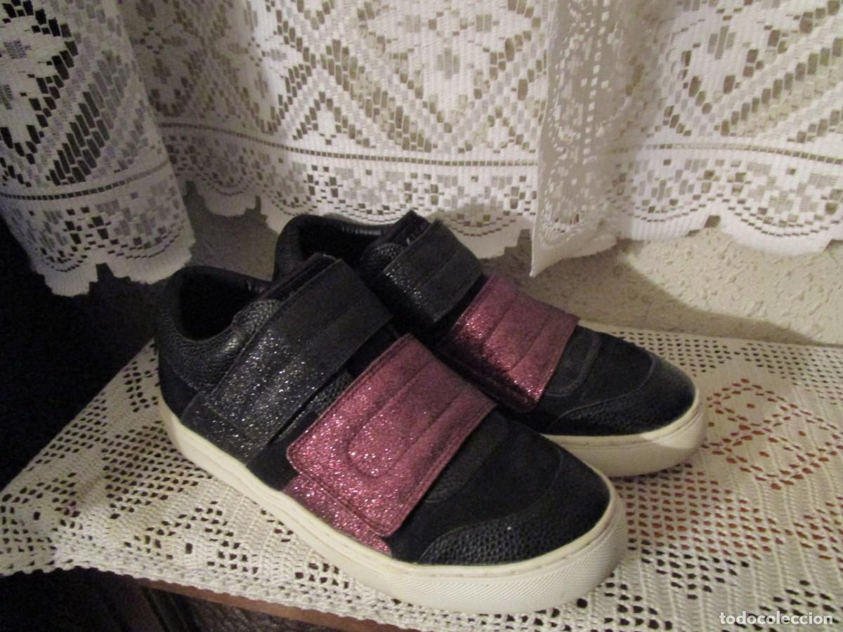 Vintage: ZAPATOS SKETCHERS STREET RISE FIT CON VELCRO GLITTER EN NEGRO Y ROSADO
