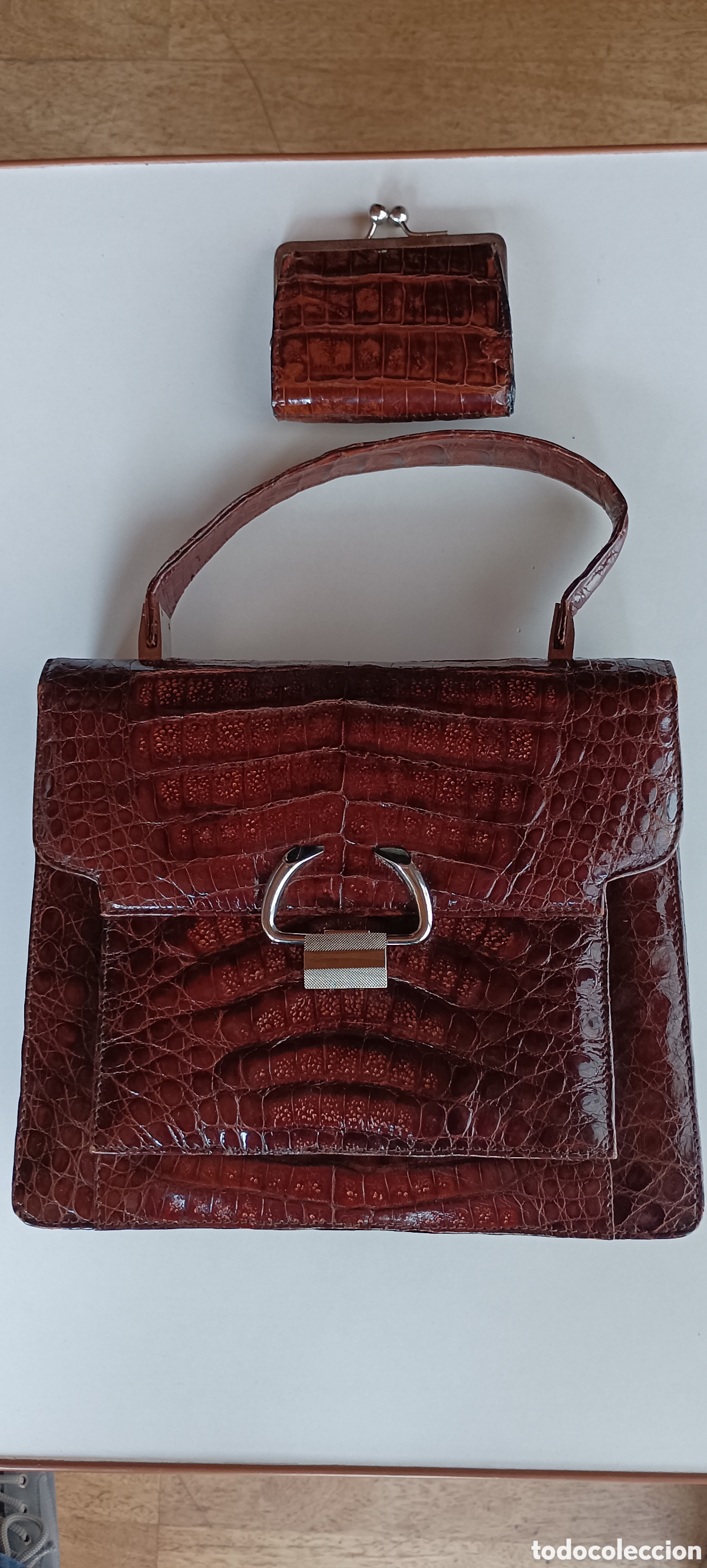 Vintage: Bolso y monedero de piel de cocodrilo a&ntilde;os 1960s.Marca Areitio.
