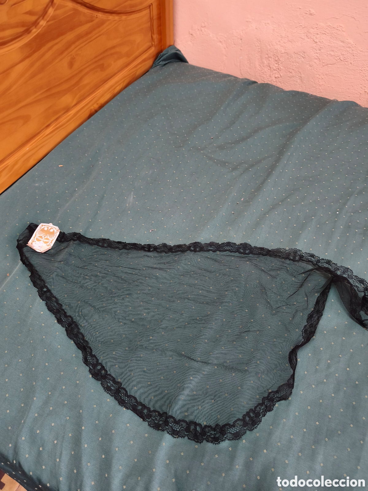 Vintage: Muy fina mantilla con etiqueta.Nylon Pollita
