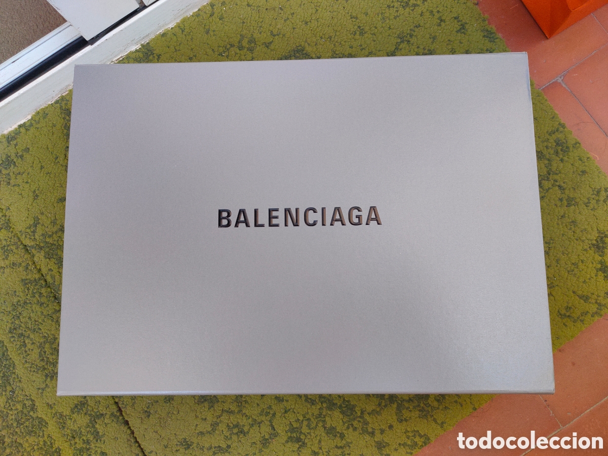 Vintage: Caja de regalo Balenciaga
