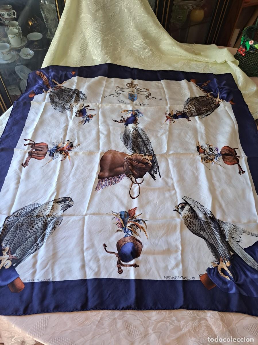 Vintage: Precioso fular pa&ntilde;uelo de HERM&Egrave;S. Chasse &agrave; Vol seda.