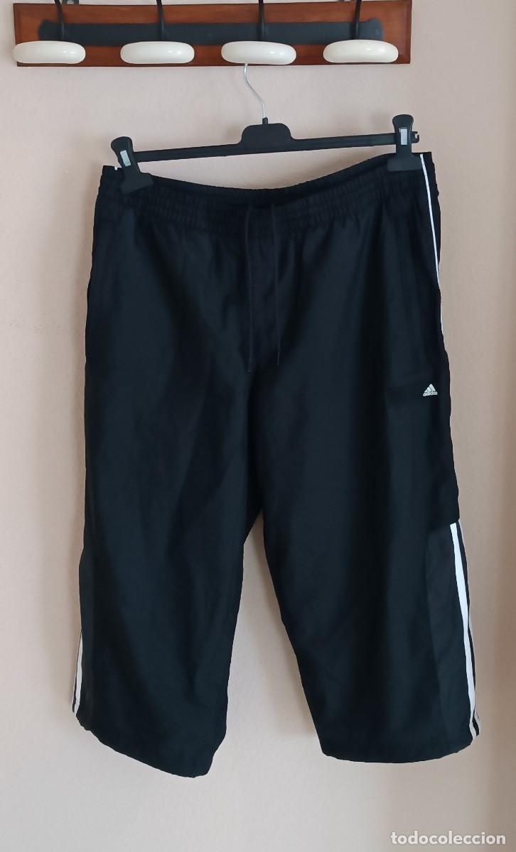 Vintage: Pantal&oacute;n de deporte pirata &rdquo;Adidas&rdquo;. Hombre. Talla L. Hombre. Excelente estado.