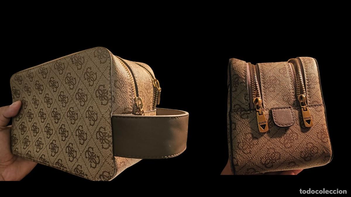 Vintage: NECESER GUESS BEAUTY CASE ZAMIRA 4G - ESTAMPADO LOGO BEIGE