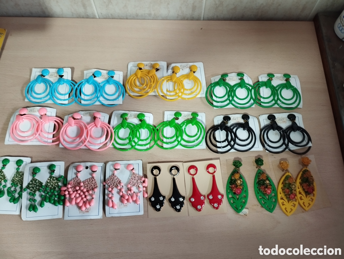 Vintage: ANTIGUOS PENDIENTES BISUTER&Iacute;A FERIAS-LOTE DE 20