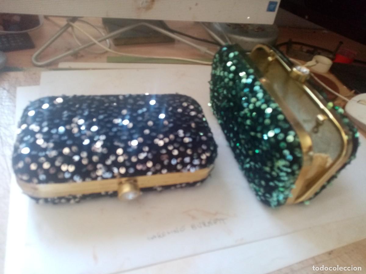 Vintage: 2 BOLSO FIESTA NEGRO CON LENTEJUELAS MULTICOLOR