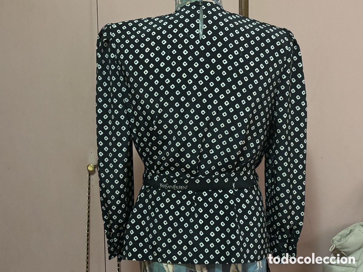 Vintage: Blusa YSL azul marino - Foto 4