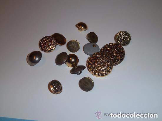Vintage: VARIADOS BOTONES VINTAGE DORADOS - Foto 1