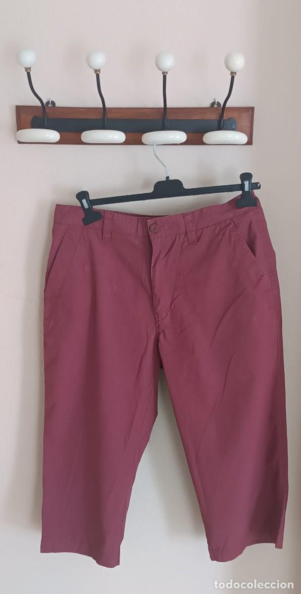 Vintage: Pantal&oacute;n Pirata Chino Dustin (El Corte Ingl&eacute;s). Color burdeos. Talla 44. 100 % Algod&oacute;n. Hombre.