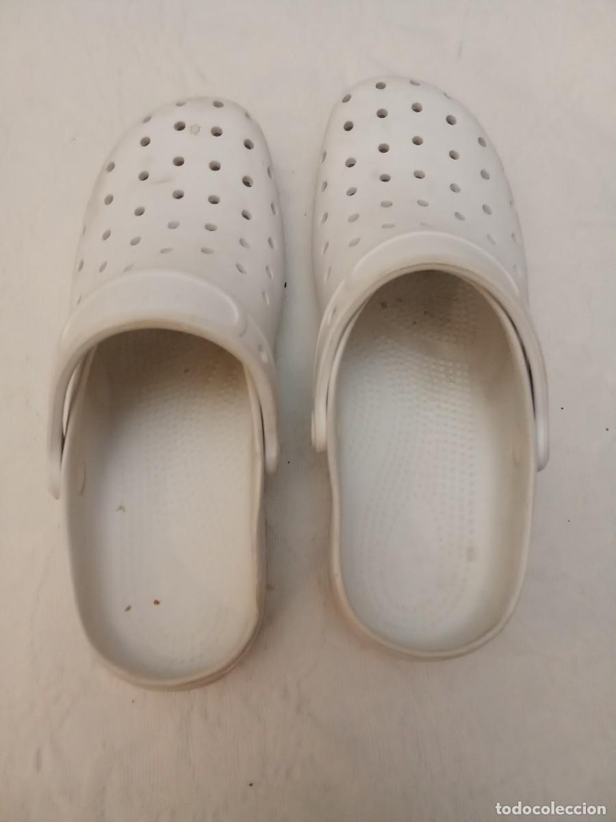 Vintage: Chanclas de pl&aacute;stico para playa