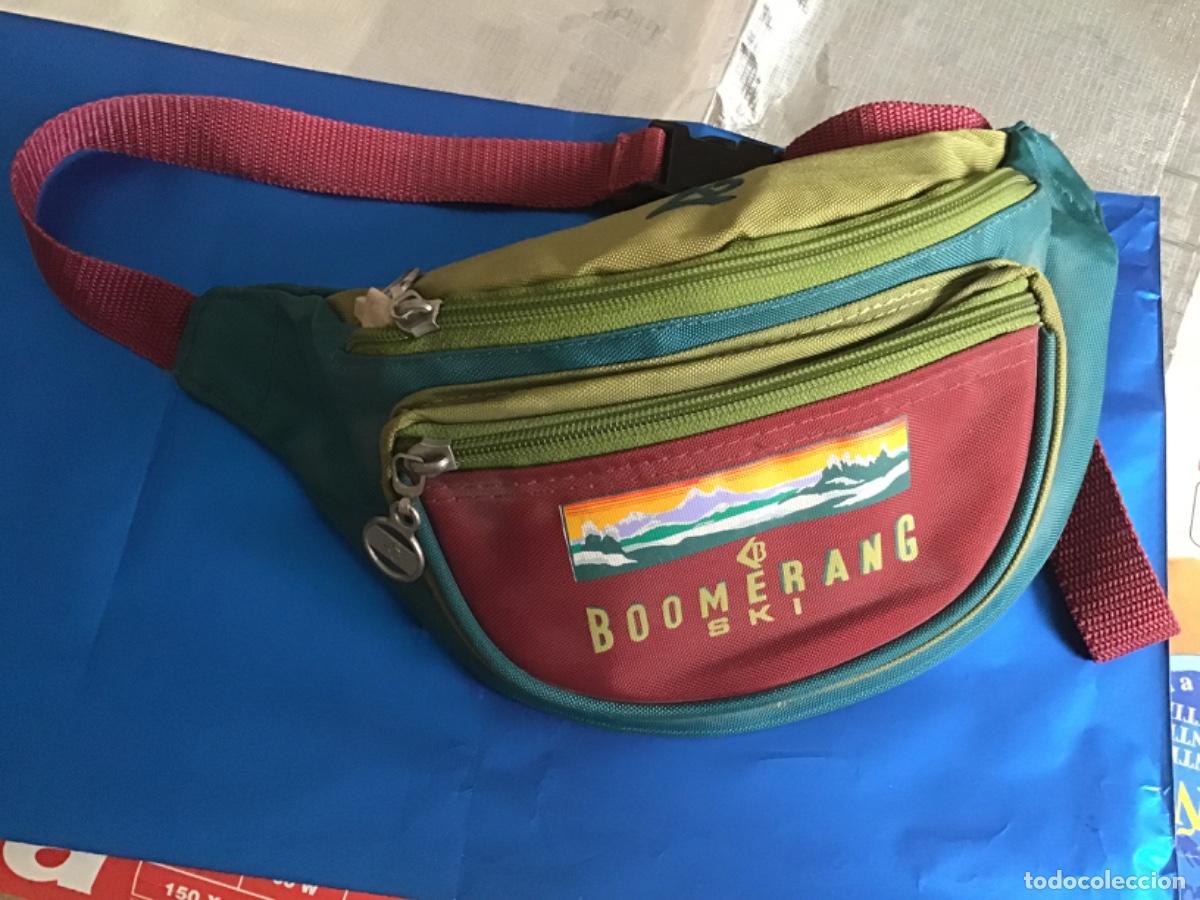 Vintage: Boomerang Ski. Ri&ntilde;onera original. Doble compartimento. El Corte Ingl&eacute;s. Fabricado en Korea.