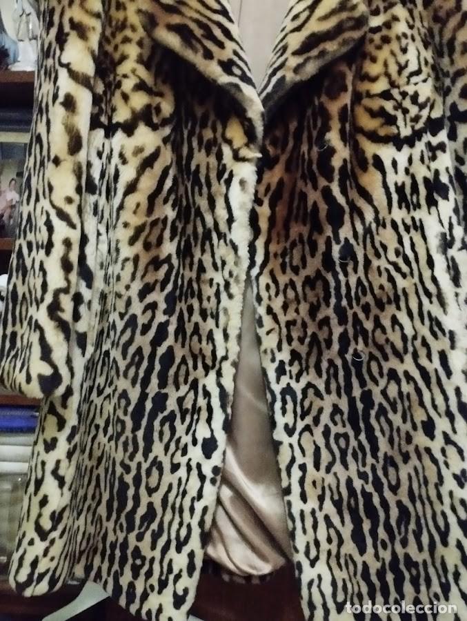 Vintage: Chaquet&oacute;n sint&eacute;tico estampado animal mujer
