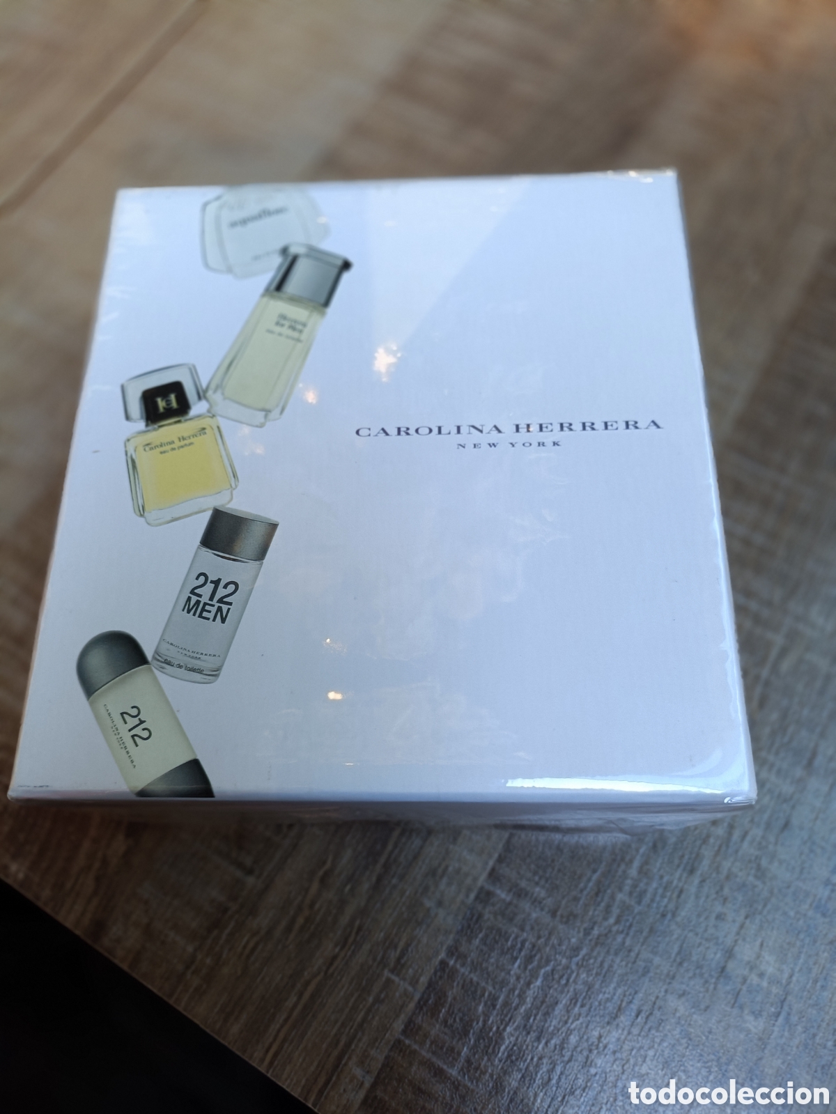 Vintage: Carolina Herrera Luxury Miniature Set - Foto 2