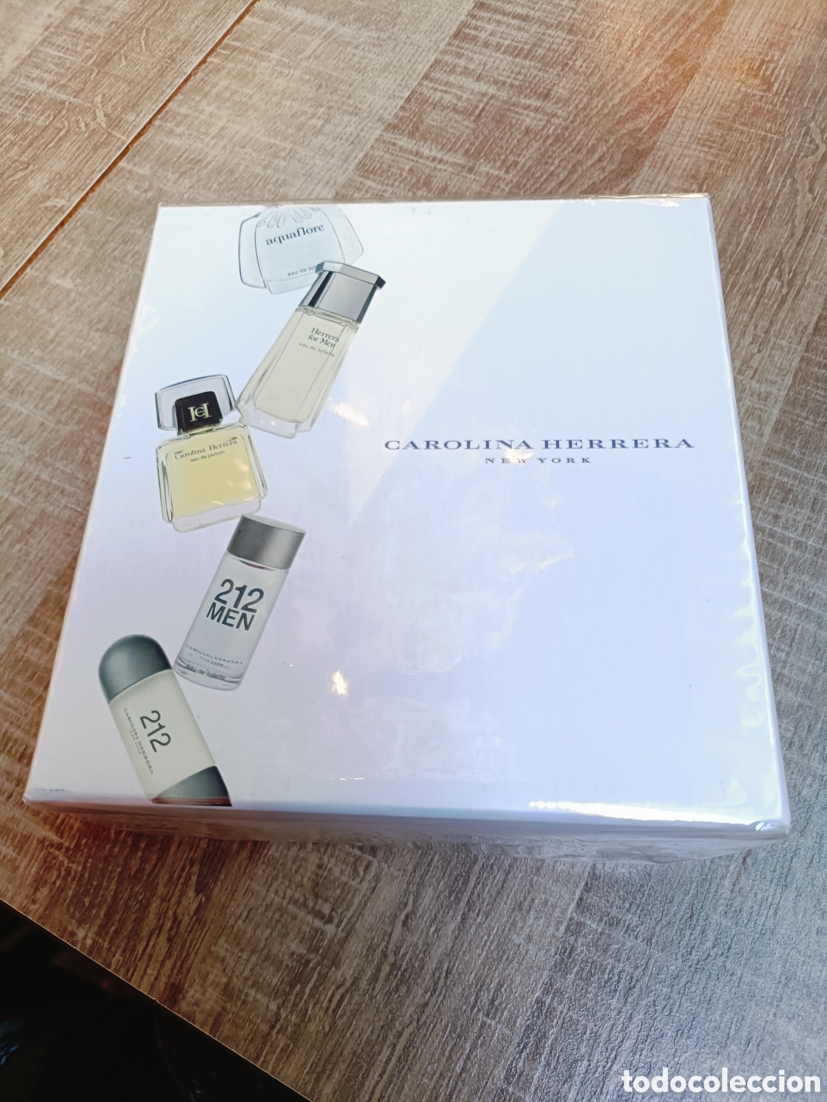 Vintage: Carolina Herrera Luxury Miniature Set - Foto 1