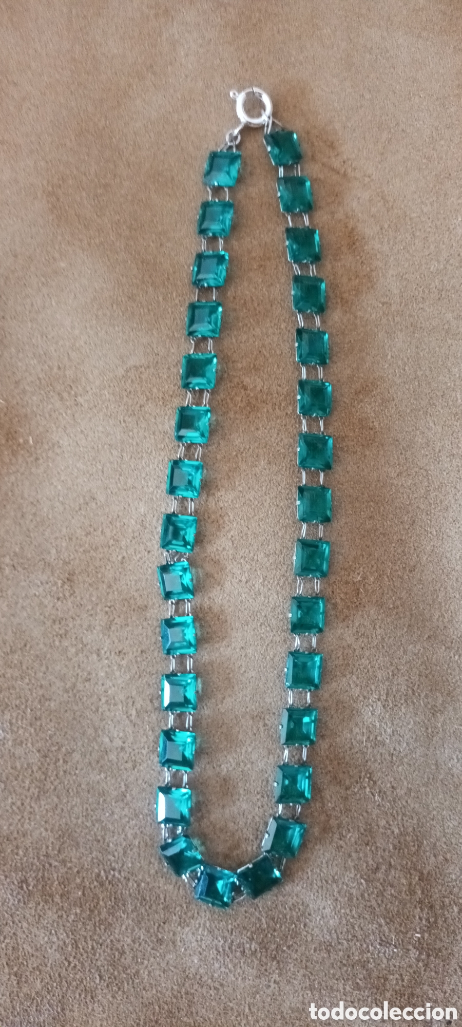 Vintage: Gargantilla de estilo art deco en plata y cristal verde