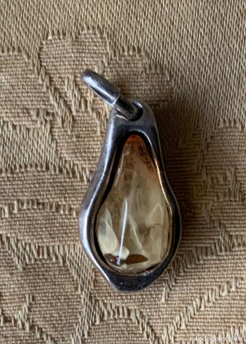 Vintage: ANTIGUO COLGANTE DE &Aacute;MBAR LIM&Oacute;N DEL BALTICO Y PLATA