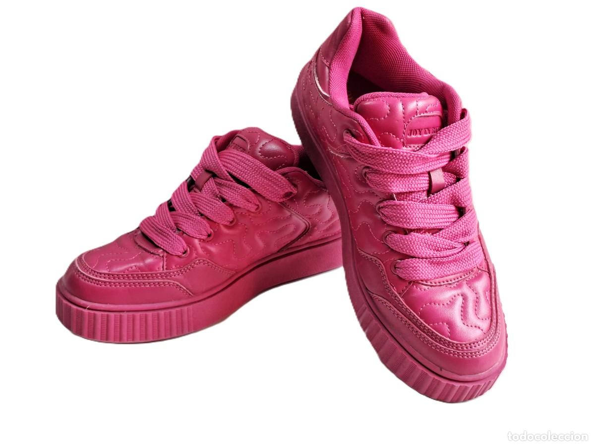 Vintage: Zapatillas Cropp rosas acolchadas - estilo Chunky talla 37